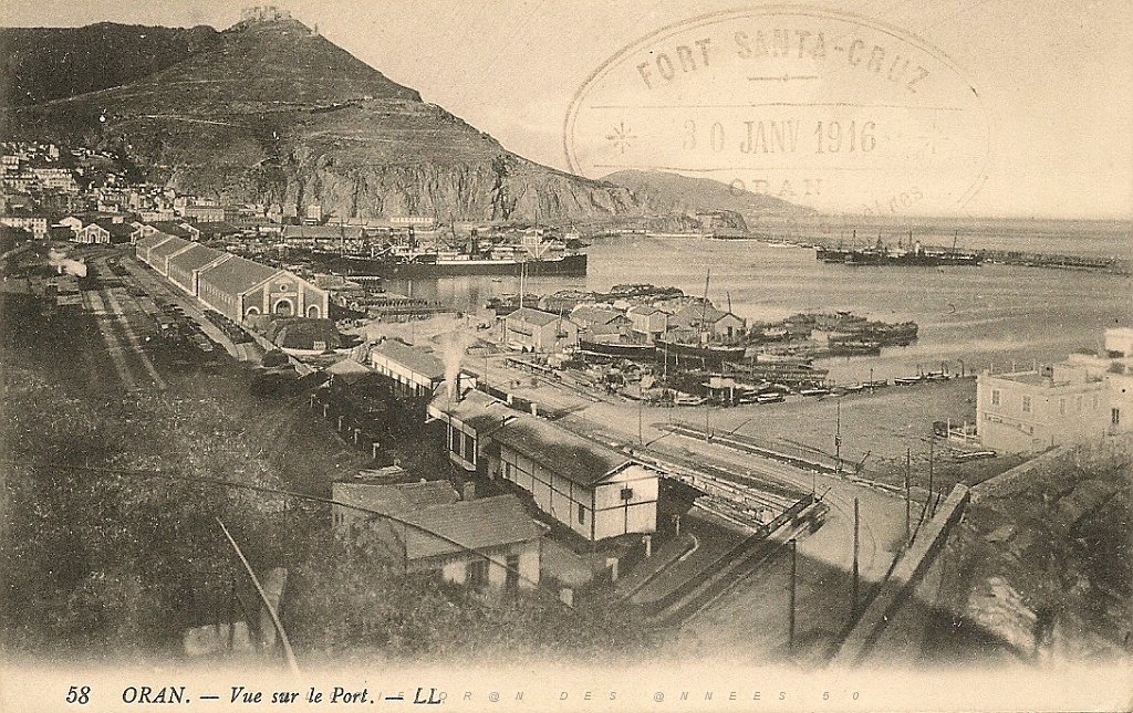 188 vue sur le port 1916.JPG